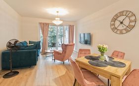 Apartament przy jeziorze nr 2